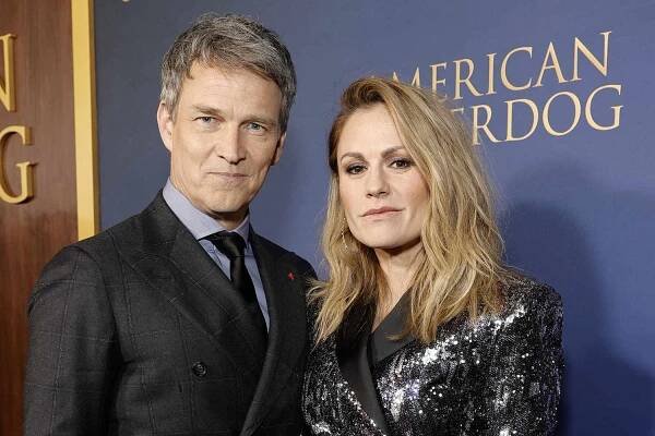 Anna Paquin and Stephen Moyer Left Heartbroken by Death of Dog Banjo: 'He Will Be So So Missed'