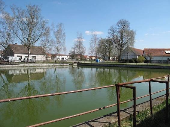Neplachov - ubytování, počasí, foto, tipy na výlet, informace