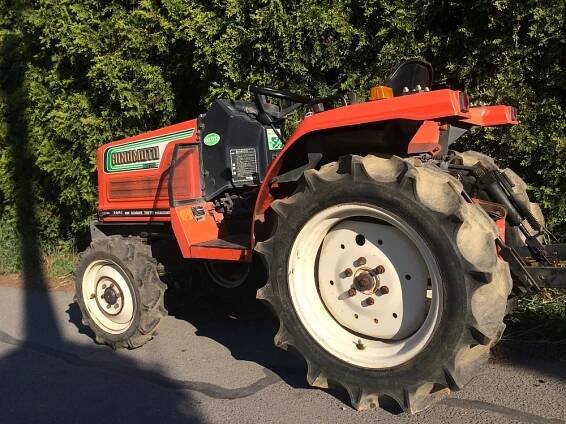 Traktor HINOMOTO N179 CRONIMO | TRAKTORY MALOTRAKTORY CZ