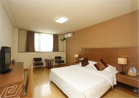 Ane Chain - E Ying Branch Hotel 2*