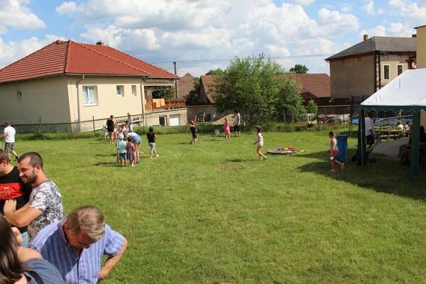 Slavnostní otevření studny 27.6. 2020 - Oficiální stránky obce Libkovice pod Řípem