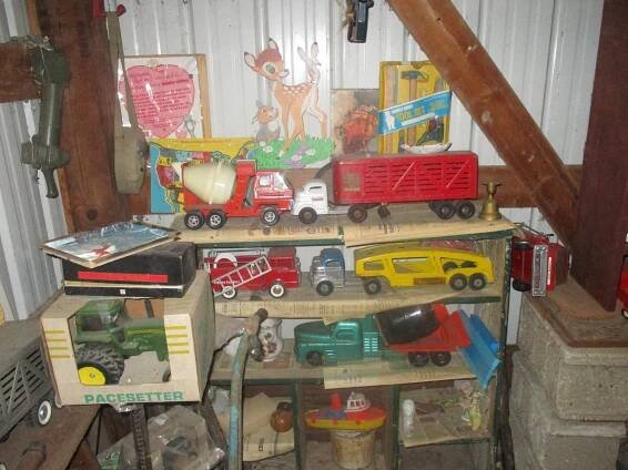 500+ RARE TRUCKS-NYLINT-STRUCTO & MICKEY MOUSE AUCTION | Pro-Auctions