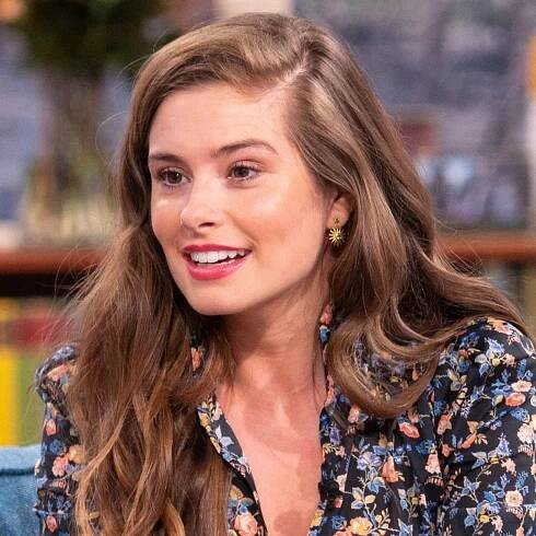 All Creatures Great and Small's Rachel Shenton is radiant in ultra rare wedding photo with lookalike mum
