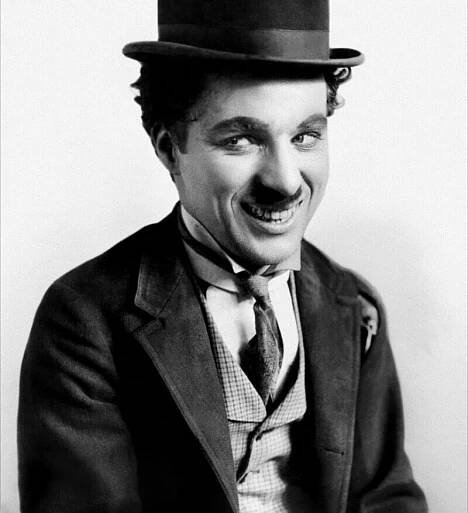 Chaplin měl slabost pro příliš mladé dívky
