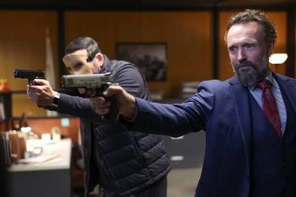 John Pyper-Ferguson - The Rookie: Feds - Standoff - Z filmu