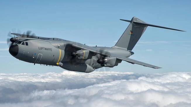 A French A400M airdropped 40 tonnes of supplies to troops in the Sahel