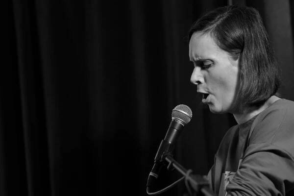 A*la + Dagmar Andrtová - Voňková + Stinka, 30.11.2024, Za školou, Praha | Hudební server FMZine.cz