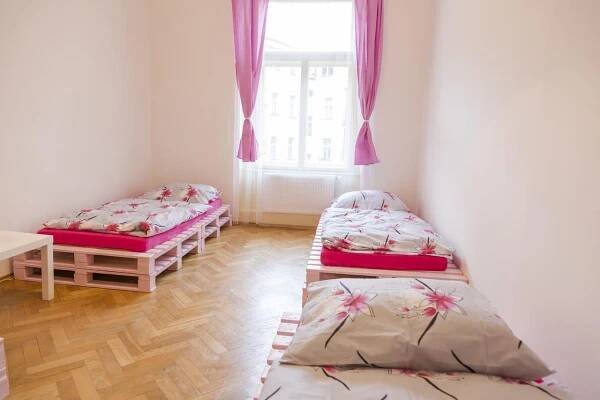 Hostel Ping House *