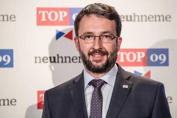 Za TOP 09 bude kandidovat i režisérka Sommerová ze strany LES
