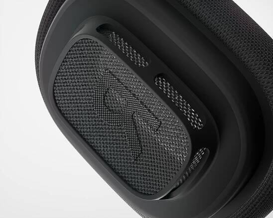 Gio Gargiulo | Photography, Video, Retouching - AirPods Max