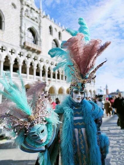 Serenissima Venezia - Benátky a jejich tradiční karneval - Italština srdcem
