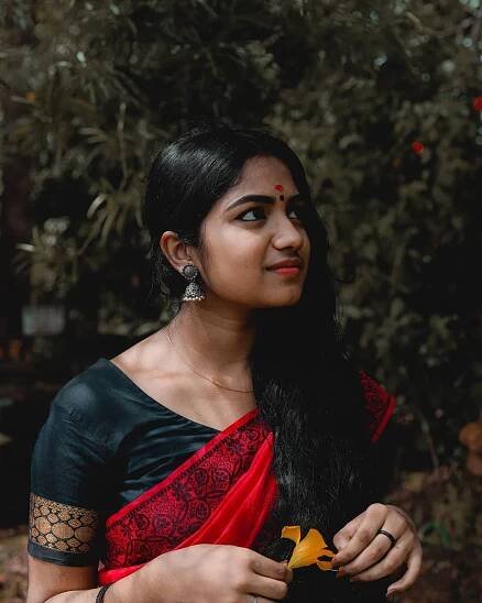 Malavika Manoj: Check Out the Wiki, Age, Biography, Family, and  15+ Stunning Photos 21