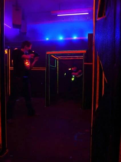 15minutová hra Laser Game až pro 14 osob