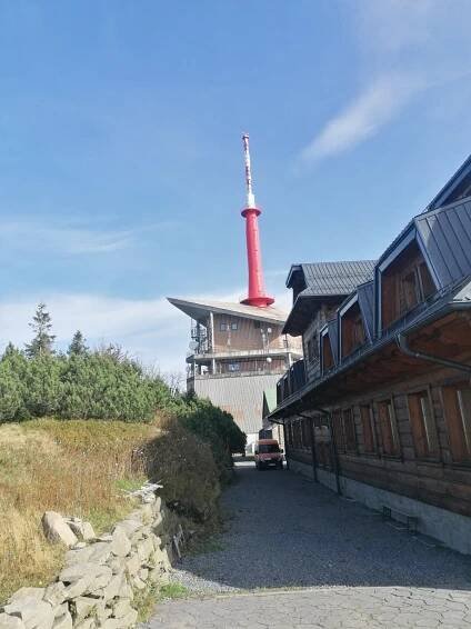 Bagr - výlet Moravskoslezské Beskydy - Vrcholovka.cz
