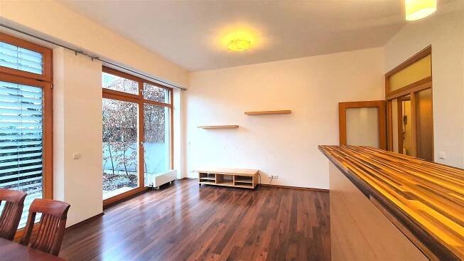 4 ložnice byt o velikosti 110.0 m² - Připraveno k pronájmu