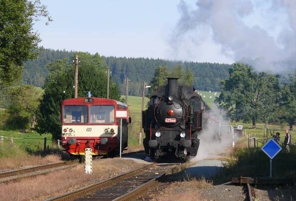 Fotogalerie: Historický vlak na trutnovský Den železnice - VLAKYNACHOD - Stránky o železnici na Náchodsku