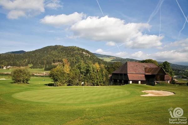 Styrian Mountain Golf Mariahof | Snail Travel - luxusní dovolená na míru