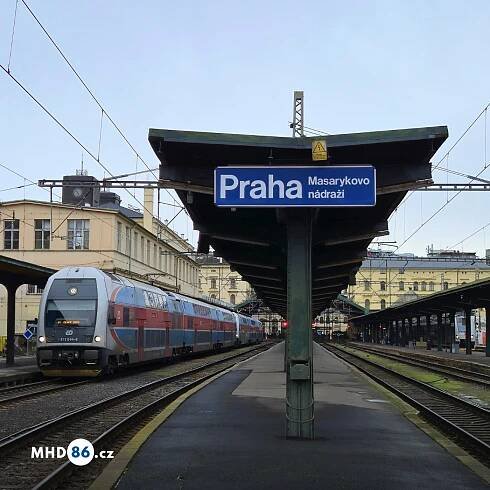 Vlaky od Kladna se vrací na Masarykovo nádraží, otevírají se nové stanice Bubny a Výstaviště