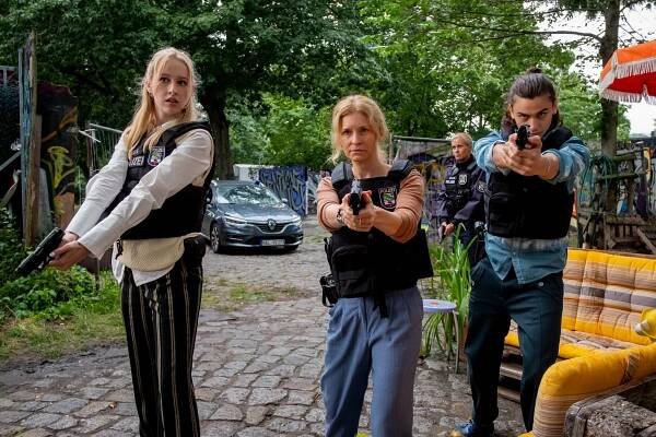 Blutige Anfänger - Abgestürzt - Z filmu - Luise Emilie Tschersich, Birte Hanusrichter, Martin Peñaloza Cecconi