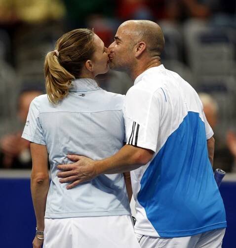 Top 10 Women Players of all Time - GrandSlamTennis.Online