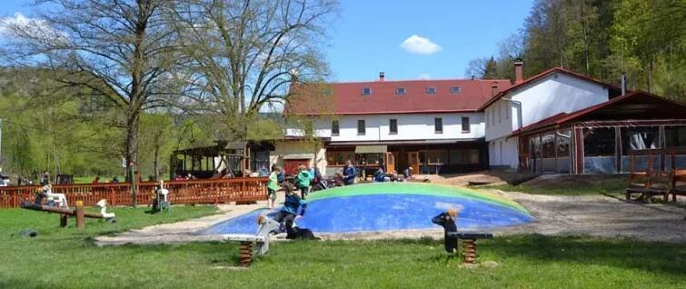 Penzion a kemp Zrcadlová Koza - Turnov