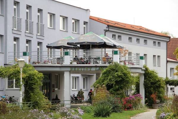 Soudní spor Ochranného svazu autorského a Bertiných lázní se vrací na začátek