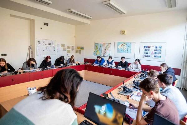 Gymnázium a Obchodní akademie, 6. listopadu 2024, Orlová-Lutyně.