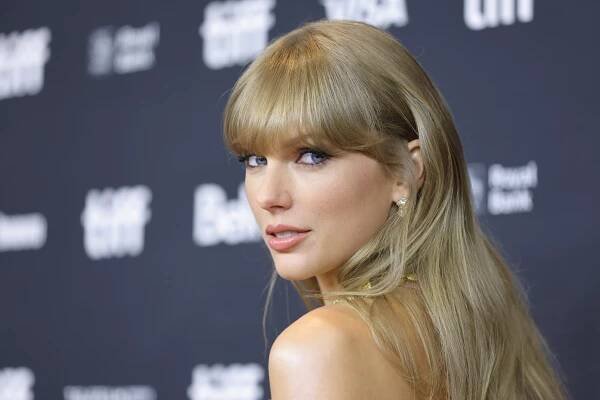 Red carpet styl Taylor Swift