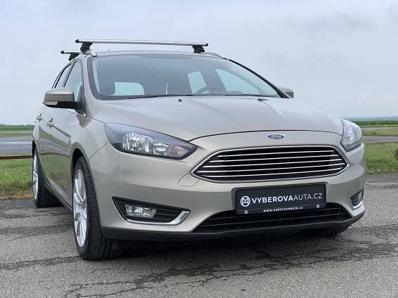 Ford Focus Combi 1.5 Ecoboost 110kw/Manuál/73 000 km/2xALU - Výběrová auta