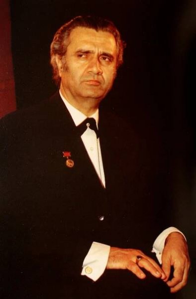 Alexandr Grigorjevič Aruťunjan – Wikipedie