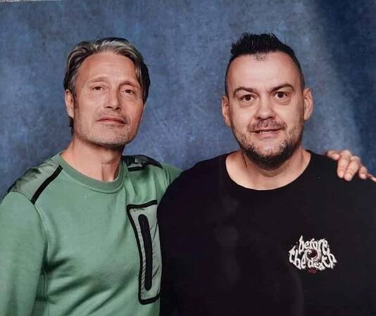 Josef Mikáska (vpravo) a dánský herec Mads Mikkelsen.