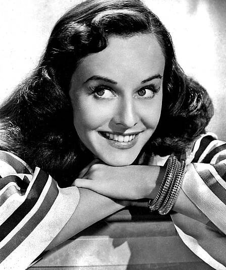 Soubor:Paulette Goddard-publicity-2.JPG – Wikipedie