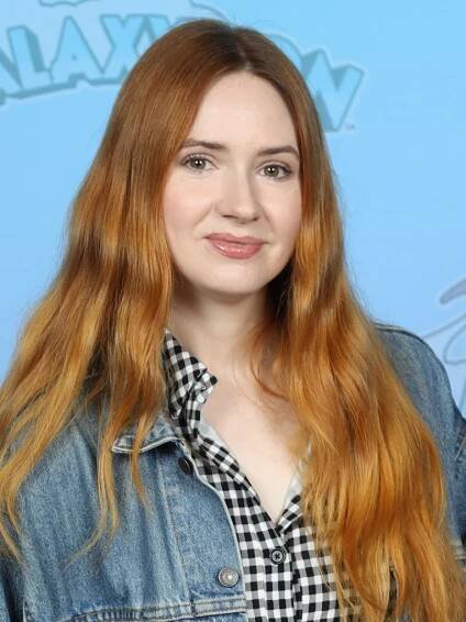 Karen Gillan - Wikipedia