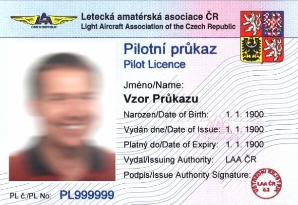 Přední strana pilotního průkazu