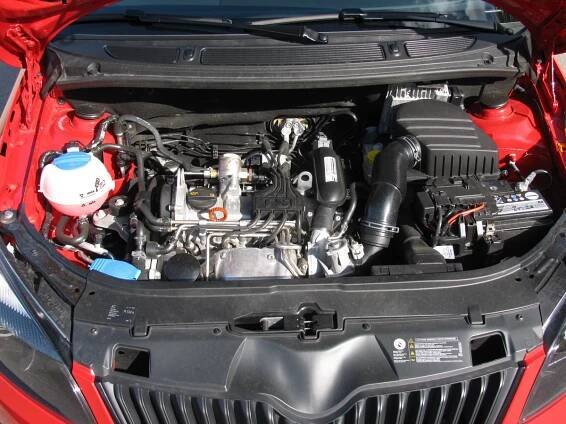 Test akční verze Fabie Monte Carlo s turbo motorem 1,2 TSI | E-AUTO