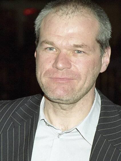 Uwe Boll (* 22. června 1965) je německý nezávislý filmový režisér, producent a scenárista. Vystudoval literaturu na Kolínské univerzitě. Své filmy, většinou nízkorozpočtové, financuje sám a sám je také produkuje ve společnosti Boll KG. Točí většinou v angličtině. 