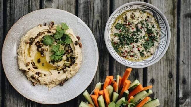 Hummus + Baba Ganuš