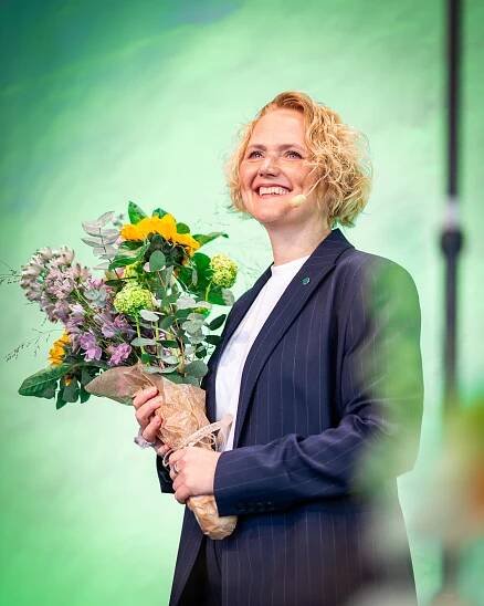 Anna-Karin Hatt
