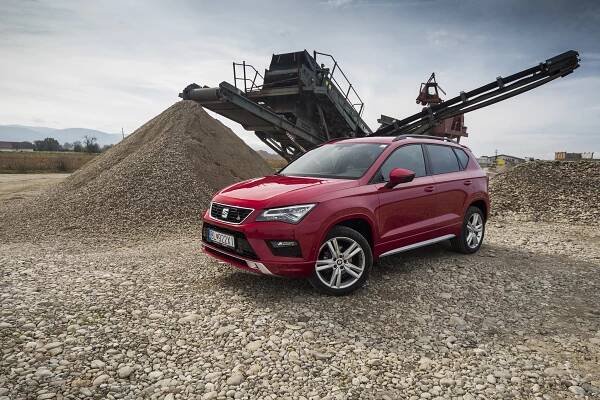 Test SEAT Ateca FR 1,5 TSI: Niekedy štvorvalec, niekedy dvojvalec - AutoGrip