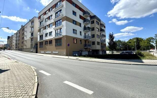 3+kk, Plzeň, 301 00, 92 m²