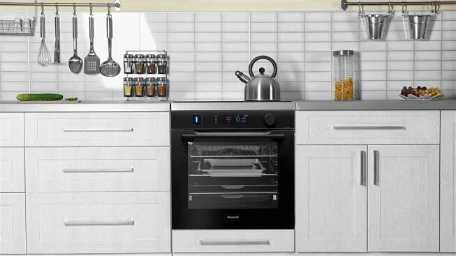 Brandt BOR7586BB - Trouba | ELMAXSHOP.CZ