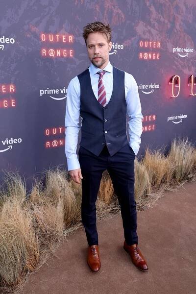 Prime Video Red Carpet Premiere For New Western Series "Outer Range" at Harmony Gold on April 07, 2022 in Los Angeles, California - Shaun Sipos - Za hranicí - Z akcí