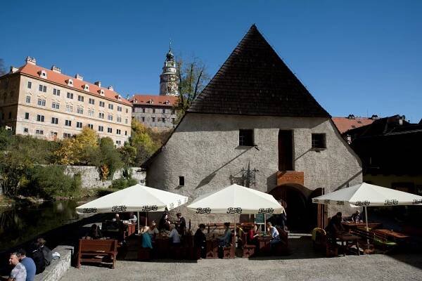 Zdroj