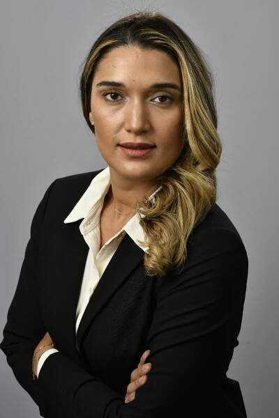 headshot photographer in queens Archives - Howard Beach Studios