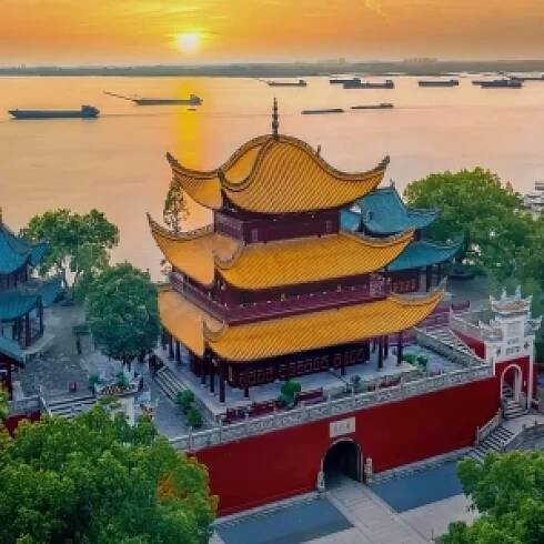 Hunan Province Travel Guide with Top Cities and Attractions