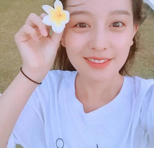 Kim Ji-won - Biography, Height & Life Story | Super Stars Bio