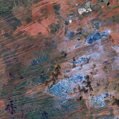 Part of the Gibson Desert in Western Australia is featured in this image, captured by the Φsat-2 mission in June 2025.