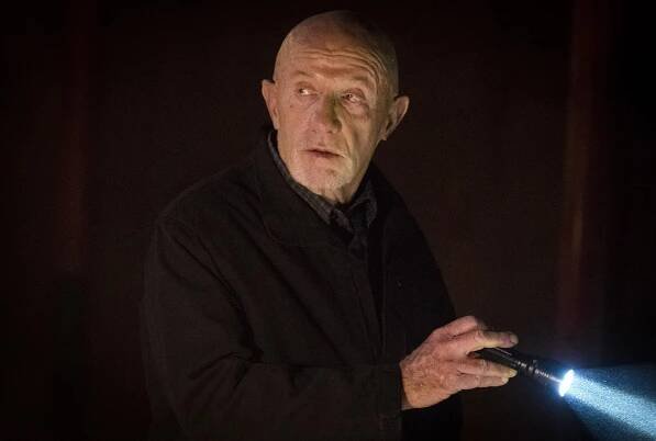 Jonathan Banks in Volejte Saulovi (2015)