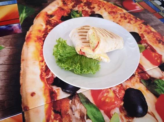 Santorini Pizza Restaurant in Oia - Restaurant Pizzeria Edwin
