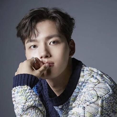 Yeo Jin Goo 16